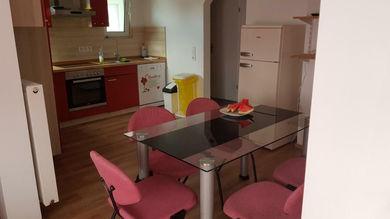 Apartment Prg Oststeinbek Exteriör bild